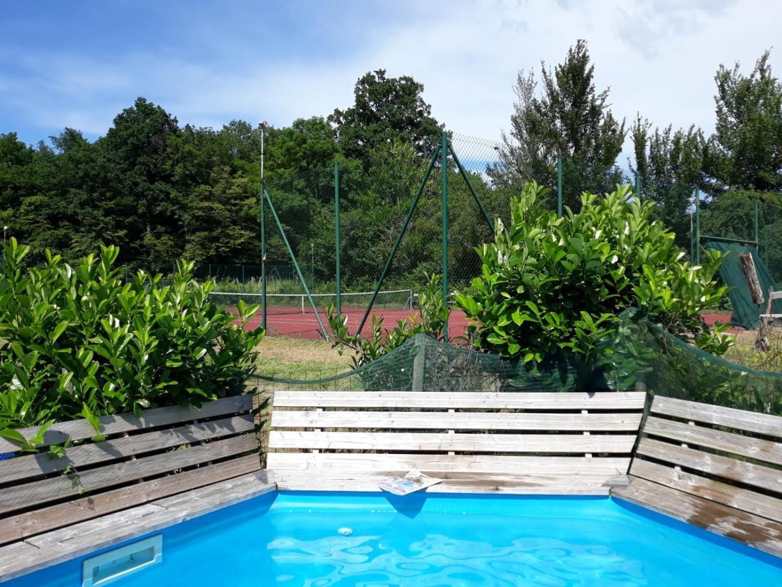 La Vache Tennis Prive Crux-la-Ville Kültér fotó